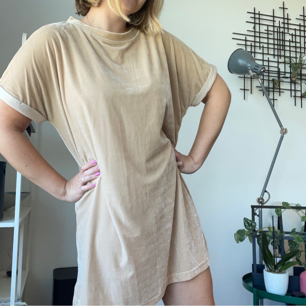 Nude Velvet Mini Dress - M/L